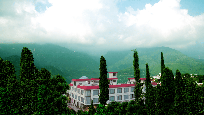 Sarovar Portico